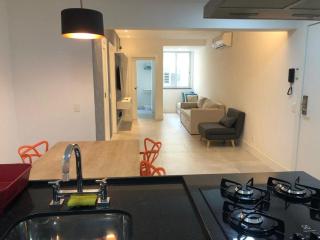 Novíssimo 2 quartos na quadra da praia - Rio de Janeiro - 2