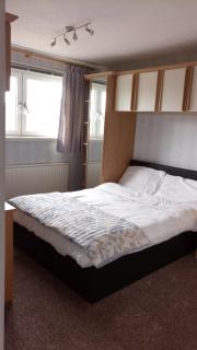 Beeston House - 4