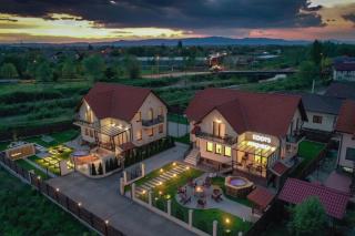 Roots Villa Redwood - Brasov - 4