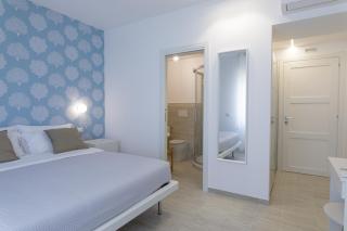 Vista Mare Guest House - Civitanova Marche - 0