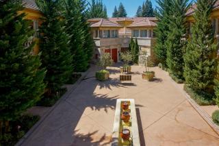 Best Western Dry Creek Inn - 3