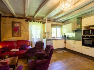 Charmante maison en Dordogne avec jardin et cheminée - FR-1-616-49 - 4