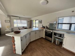 Flat Rock - Lake Tekapo - 7