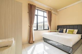 Urbanview Hotel Nugraha Palembang by RedDoorz - Palembang - 9