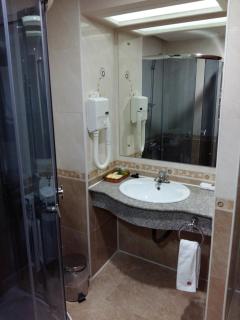 Asia Grand Hotel - Doesjanbe - 3