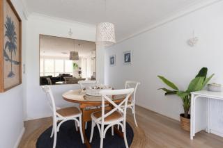 Beachy, Bright, and the Best Location on the GC! - Gold Coast - 5