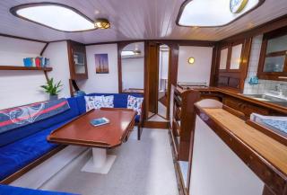 Stunning Yacht Sea Lion in Charlestown Harbour, Cornwall - 4