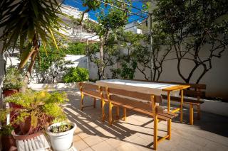 Spacious Green Home - Hvar - 1