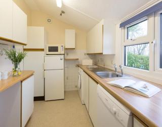 Hillcroft Bungalow - 1