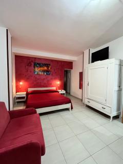 Monolocale Rosso - A casa di Ludovica e Martina - Gallipoli - 3