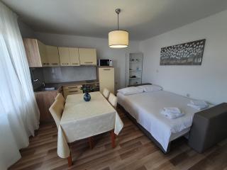 Apartments Lonza - Mlini - 9