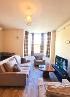St Hilary Central Apartments - Llandudno - 6