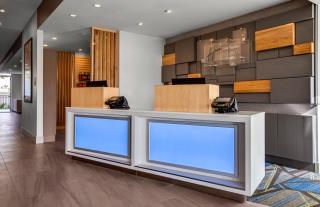 Holiday Inn Express & Suites Sanford - Lake Mary by IHG - Sanford - 8