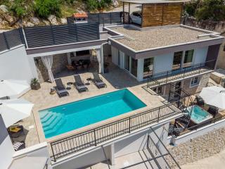 New Villa Stella with 32 sqm private heated pool Jacuzzi Sauna Media room 3 bedrooms - Blato na Cetini - 5