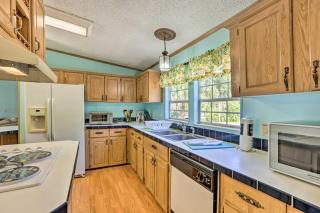 Steinhatchee Home with Boat Parking 1 Mi to Marina - Steinhatchee - 9