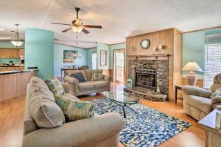 Steinhatchee Home with Boat Parking 1 Mi to Marina - 7