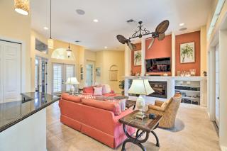 3 Mi to Downtown Cape Coral Canal-Front Villa - Cape Coral - 2