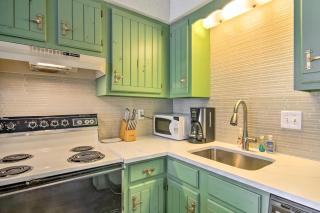 Steps to Ocean City Beach Condo with Balcony - Ocean City - 1