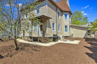 Apt with Shared Gas Grill, 2 Blocks to Dtwn! - Sheboygan - 8