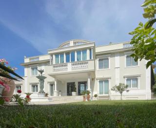 Villa Bianca a few steps by the sea with exclusive garden & jacuzzi - Livorno - 0