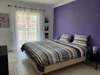 Brisa's Haven Guesthouse !Pet Friendly! - Lagos - 3