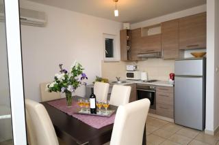 Apartment Oasis with free parking on premises - Supetar - 8