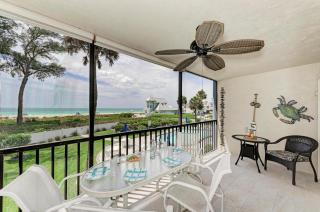 Sunset Beach 102: Gulf Front, Stunning Views, On the Beach, Pool by Anna Maria Life Vacation Rentals - 6