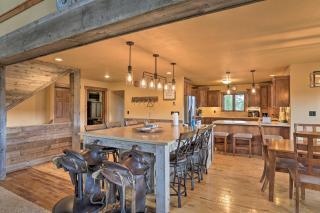 Sturgis Home with Private Hot Tub Golf and Hike! - Sturgis - 6