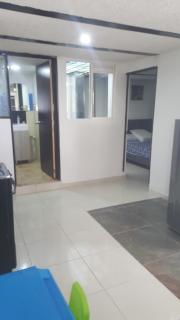 cerca aeropuerto embajada EEUU fotos huellas visa - 2