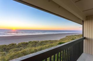 Lincoln Sands Oceanfront Resort, Ascend Hotel Collection - Lincoln City - 2