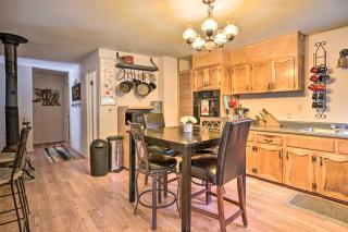 Peaceful Cabin w/ Deck & Grill: 1 Mi to Crown King - 1