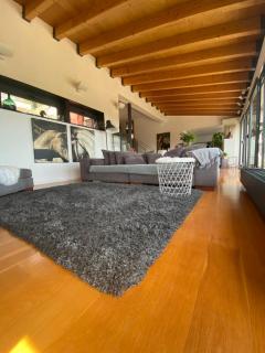 Ece Golden Villa Amazing 4 bedroom vila with pool - Alella - 2