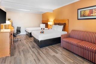 Anaheim Islander Inn and suites near Park and Convention center - Anaheim - 8