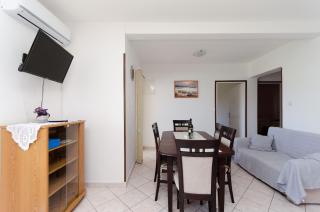 Apartments and Room Sime M - Lopar - 7