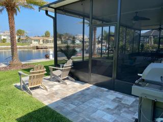 Waterfront Hernando beach house on deep water canal w/dock, fishing, kayak - Hernando Beach - 9