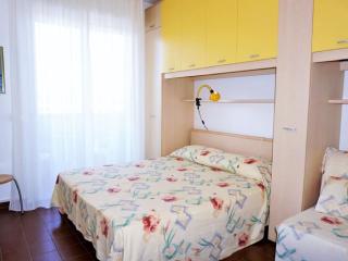 Belvilla by OYO Charming holiday home with terrace - Porto Santa Margherita di Caorle - 8