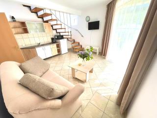 Emma and Armin Apartments & Garden - Eforie Nord - 2