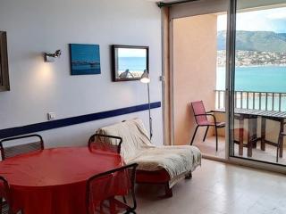 T2 duplex rénové à 20m de la plage avec vue mer, parking et WIFI - FR-1-610-59 - Bormes-les-Mimosas - 7