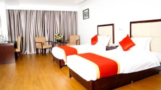 Triguna Clarks Inn Kurnool - Kurnool - 8