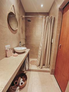 Depto moderno a cuadras del mar frente a Shopping Aldrey - 3