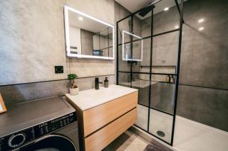 Luxury Apartment w. City Views in Košice Old Town - Košice - 9
