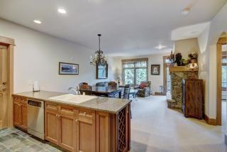 Luxurious 1 BR in River Run Village with Ski in ski out condo - 6