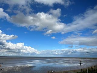 Seafront Luxury Apartment - Cleethorpes - 2