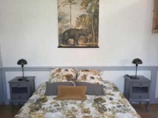 Chambre d'hôtes, Aux Tuileries - Noaillan - 1