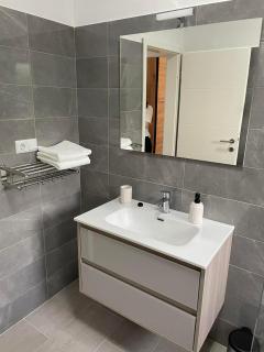 Apartman Ivanica - Lukoran - 1