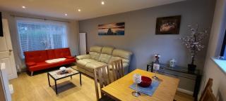 Stevenage Contractors x8 New 3 bedroom House Free Wifi, Parking, Towels all inclusive & Large Garden - 9