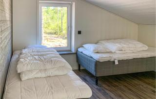 3 Bedroom Lovely Home In Säffle - 1