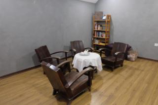 La Sen-Thu An-Có cửa sổ nhìn ra ban công - 6