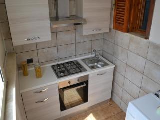 Holiday home with air conditioning and balcony for 6 people in San Foca - San Foca - 6