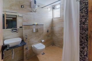 Hotel The Grand Heaven - Gandhinagar - 1